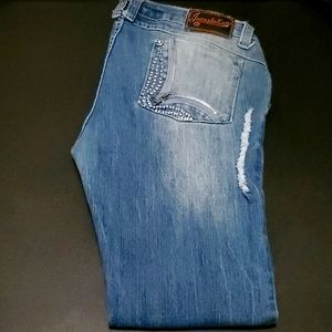Jeanstation Jeans. Low rise, straight leg. Juniors size 11.